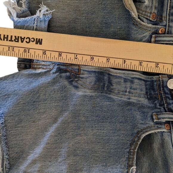 Levi's 501 Distressed Cut Off Shorts Size 30 #408 - Picture 2 of 10